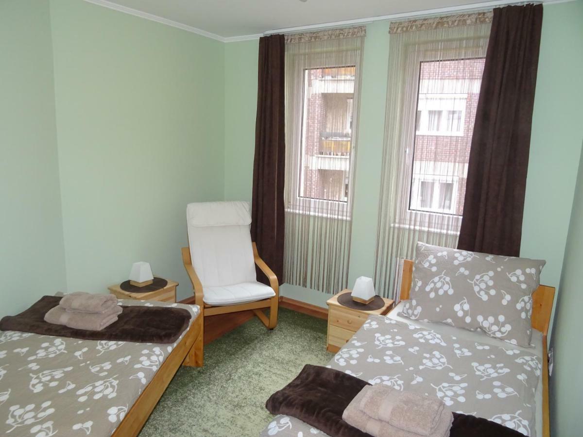 Teleki Apartment *